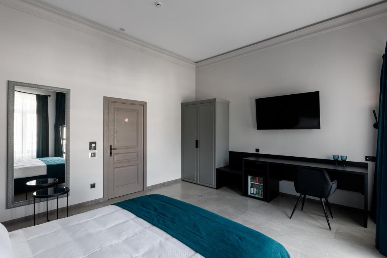 Richmond Hotel キシナウ エクステリア 写真
